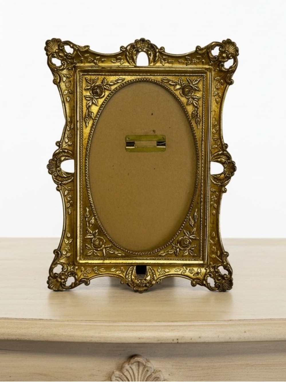 Vintage Ornate Gold Metal Oval Photo Frame 5x7 Boho Baroque Easel Back